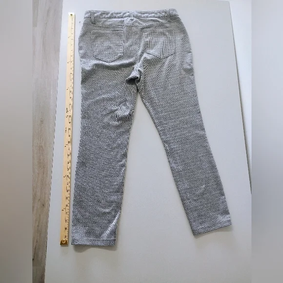 LC Lauren Conrad Black and White Houndstooth Pants - Picture 6 of 6